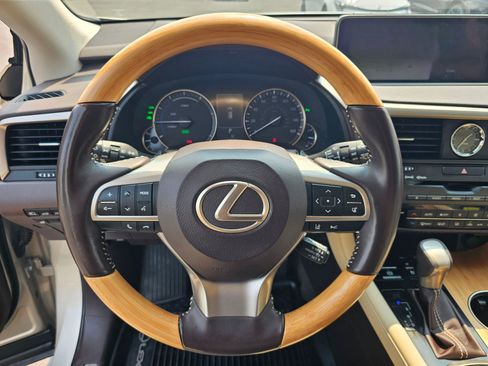 Used 2018 Lexus RX 450hL Premium w/ Premium Package AWD/4WD image 22