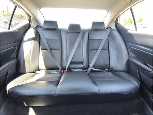 Used 2020 Nissan Altima 2.5 SR FWD image 8