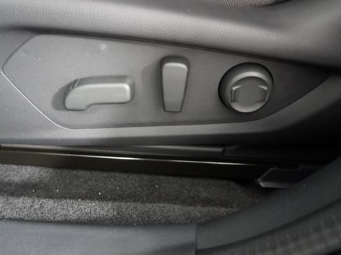 New 2026 Subaru Crosstrek 2.0i Premium image 11