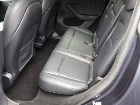 Used 2024 Tesla Model Y Long Range image 14