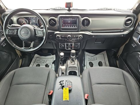 Used 2020 Jeep Gladiator Sport w/ Quick Order Package 24S AWD/4WD image 10