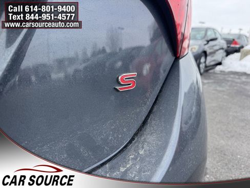 Used 2014 Toyota Corolla L image 7