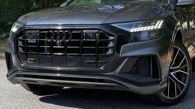 Used 2023 Audi Q8 Premium Plus w/ Premium Plus Package AWD/4WD image 3