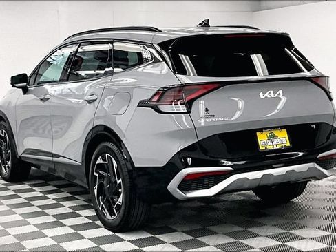 Used 2023 Kia Sportage SX FWD image 3
