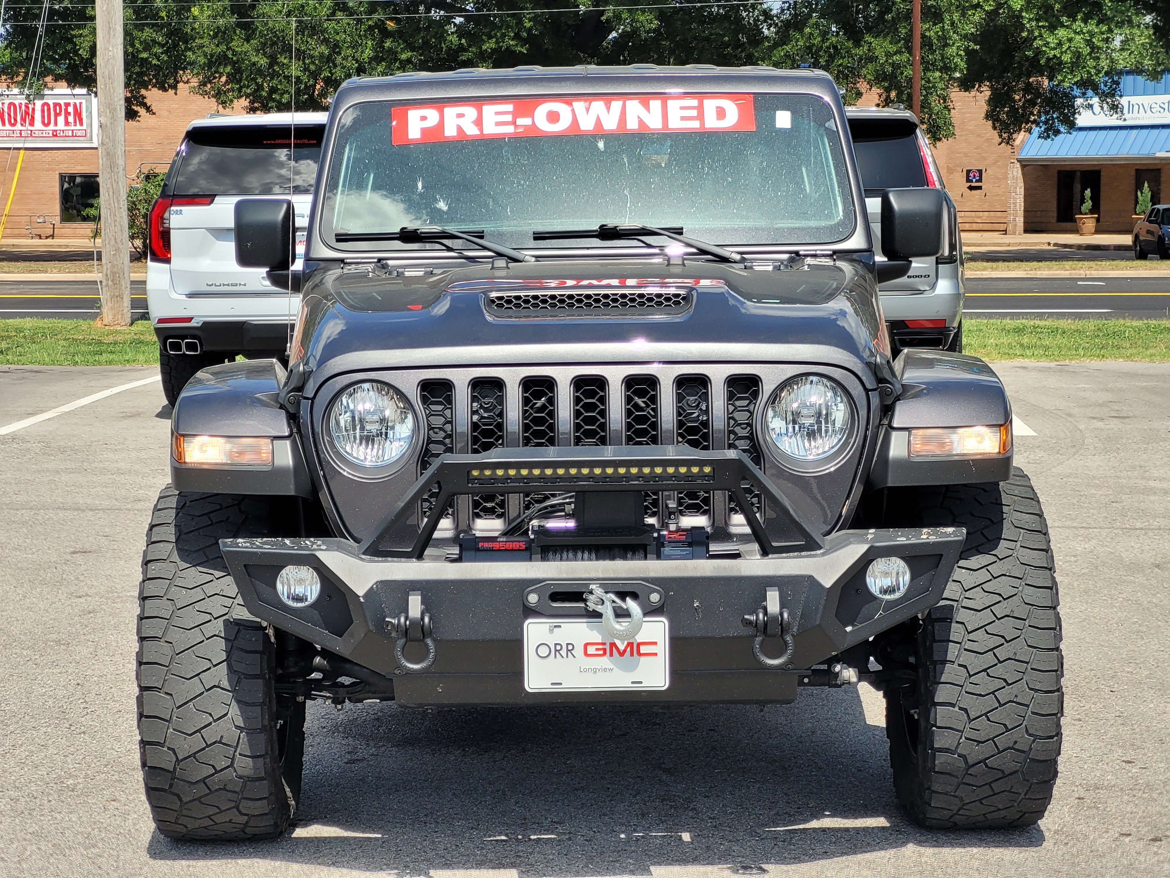 Used 2023 Jeep Gladiator Mojave w/ Cold Weather Group AWD/4WD image 2