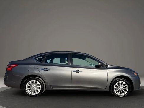 Used 2019 Nissan Sentra SV image 6