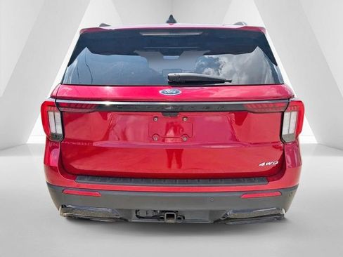 Used 2025 Ford Explorer ST-Line AWD/4WD image 6