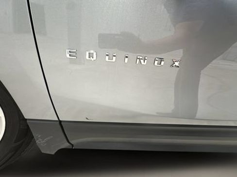 Used 2024 Chevrolet Equinox LT FWD image 33