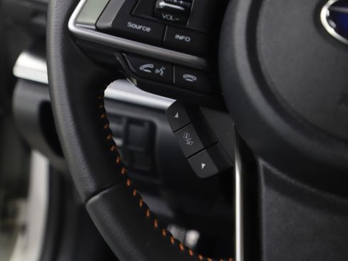 Used 2023 Subaru Crosstrek 2.5i Limited w/ Moonroof Package image 29