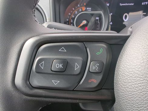 New 2025 Jeep Gladiator Sport image 32