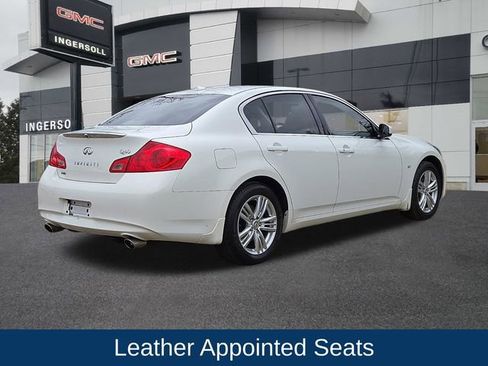 Used 2015 INFINITI Q40 AWD w/ Navigation Package image 24