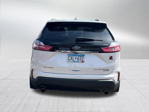 Used 2019 Ford Edge Titanium w/ Cold Weather Package image 4