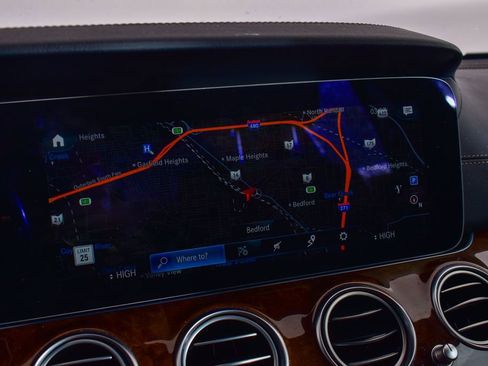 Certified 2023 Mercedes-Benz E 350 4MATIC Sedan image 13