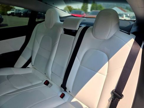 Used 2019 Tesla Model 3 RWD image 37