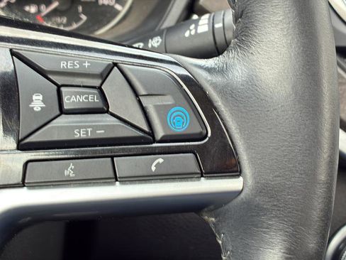 Used 2025 Nissan Altima 2.5 SL AWD/4WD image 36