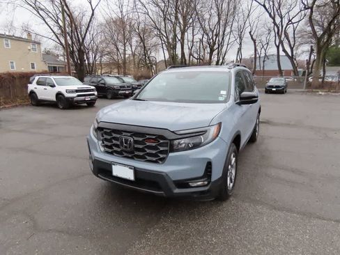 Certified 2023 Honda Passport TrailSport image 1
