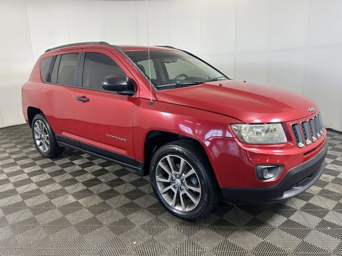 Used 2016 Jeep Compass Sport FWD image 3