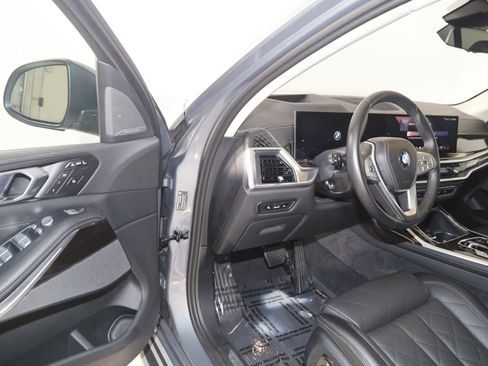 Used 2024 BMW X7 xDrive40i AWD/4WD image 58