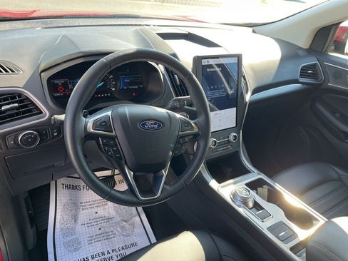 Used 2022 Ford Edge SEL w/ Convenience Package image 10