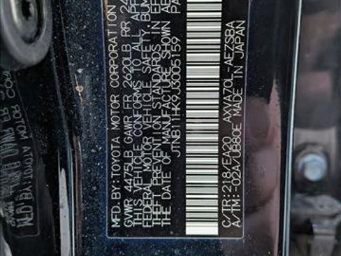 Certified 2018 Toyota Camry SE image 15