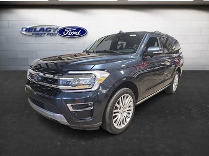 Used 2023 Ford Expedition Limited