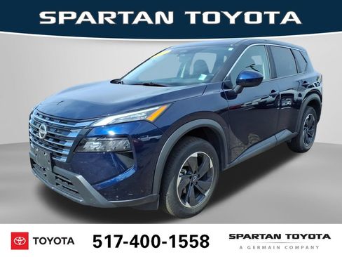 Used 2025 Nissan Rogue SV AWD/4WD image 1