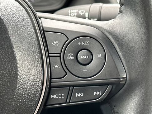 Used 2025 Toyota Corolla SE FWD image 20