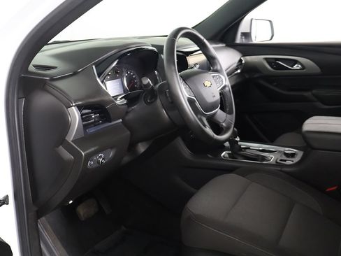 Used 2023 Chevrolet Traverse LT AWD/4WD image 23