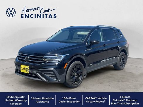 Certified 2023 Volkswagen Tiguan SE FWD image 1