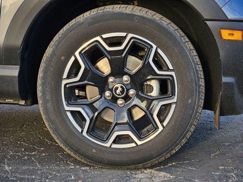 New 2025 Ford Bronco Sport Outer Banks w/ Outer Banks Tech Package+ image 10