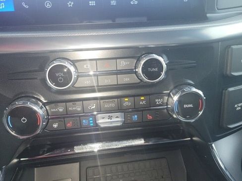 New 2025 Ford F150 Lariat w/ Equipment Group 501A Mid image 47