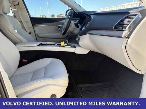 Certified 2024 Volvo XC90 B5 Plus w/ Protection Package Premier image 30