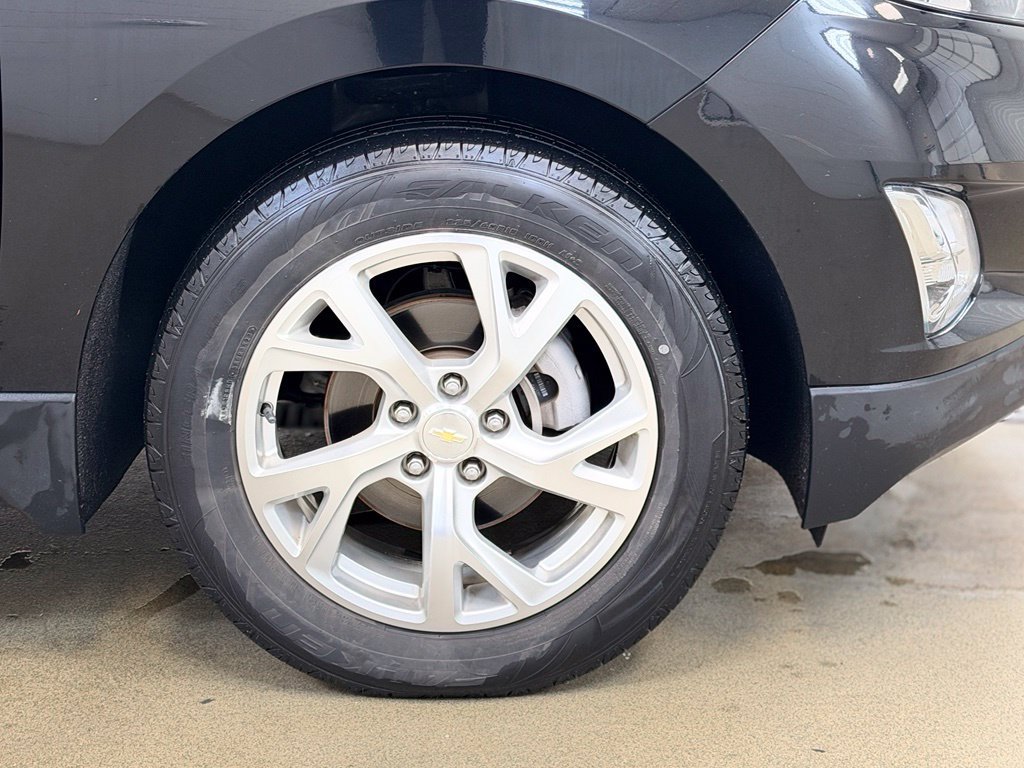 Used 2021 Chevrolet Equinox Premier FWD image 4