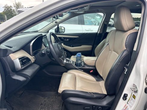 Used 2020 Subaru Outback Limited AWD/4WD image 6