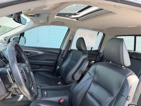 Used 2023 Honda Ridgeline RTL-E image 19