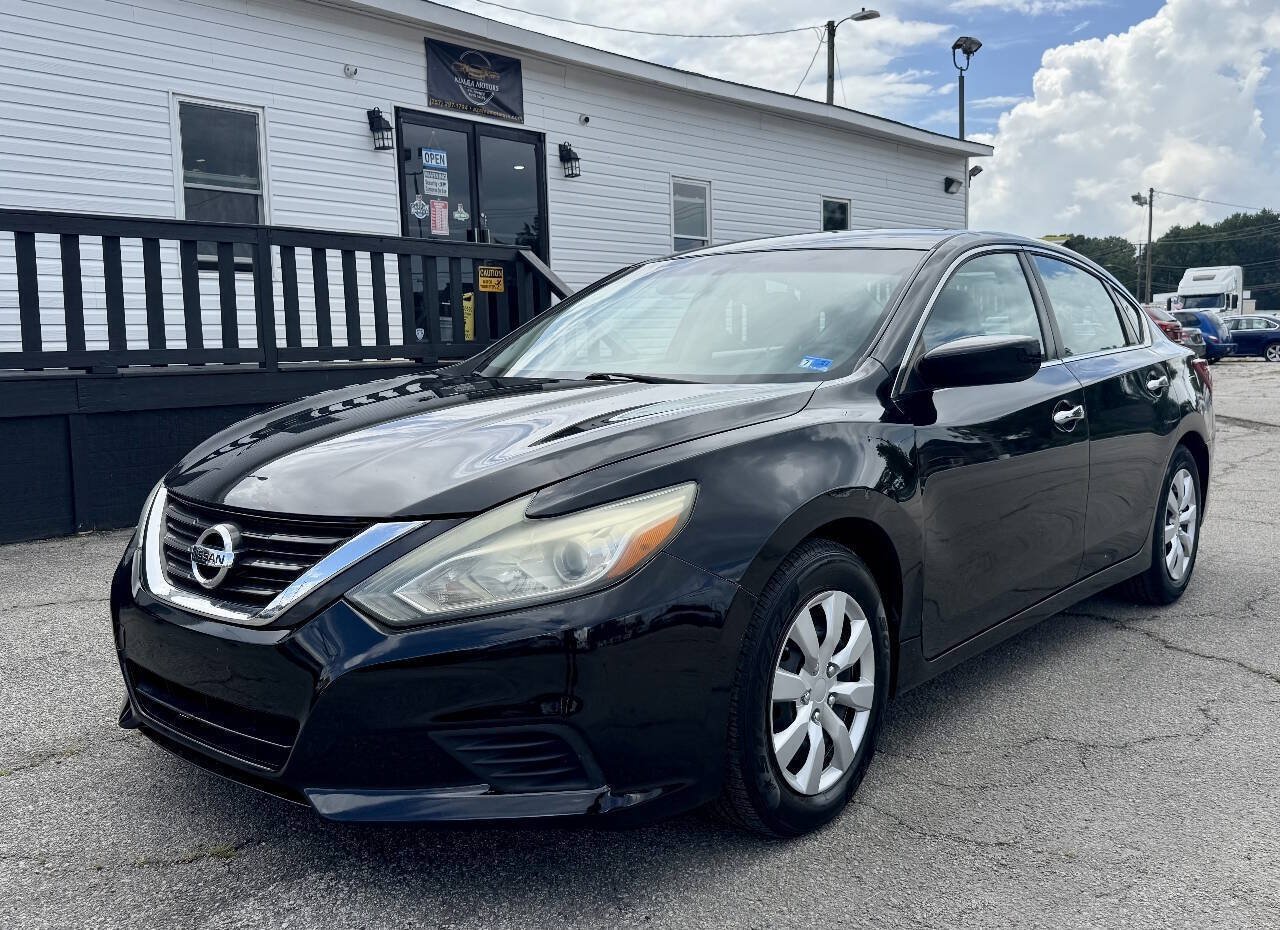 Used 2016 Nissan Altima 2.5 S w/ Power Driver Seat Package FWD image 1