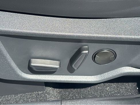 New 2025 Ford Bronco Badlands image 11