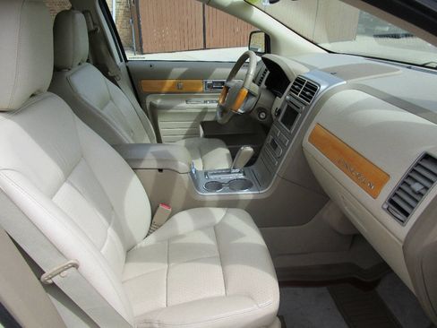 Used 2007 Lincoln MKX AWD image 16