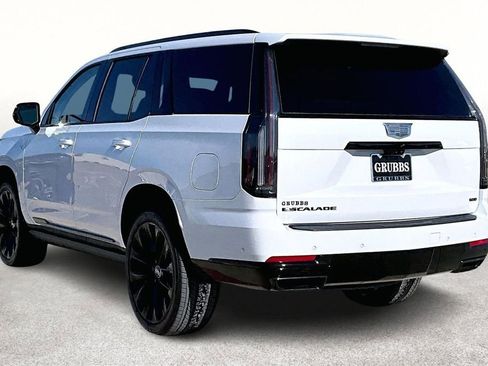 Used 2026 Cadillac Escalade Platinum Sport w/ LPO, ONYX Package image 16