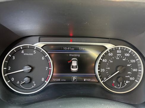 Used 2022 Nissan Sentra SR w/ Lighting Package image 8