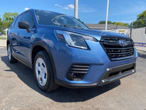Used 2023 Subaru Forester AWD/4WD image 29