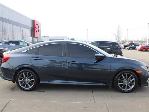 Used 2019 Honda Civic EX image 6