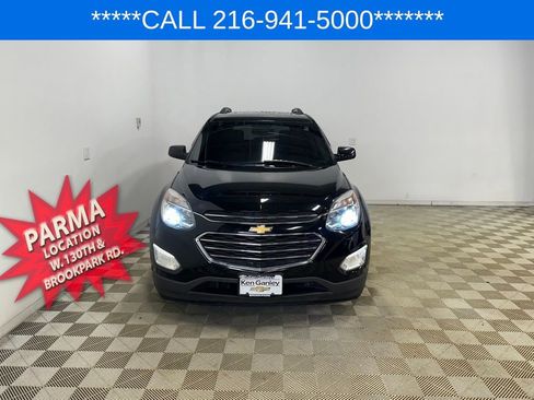 Used 2017 Chevrolet Equinox LT w/ Convenience Package image 2