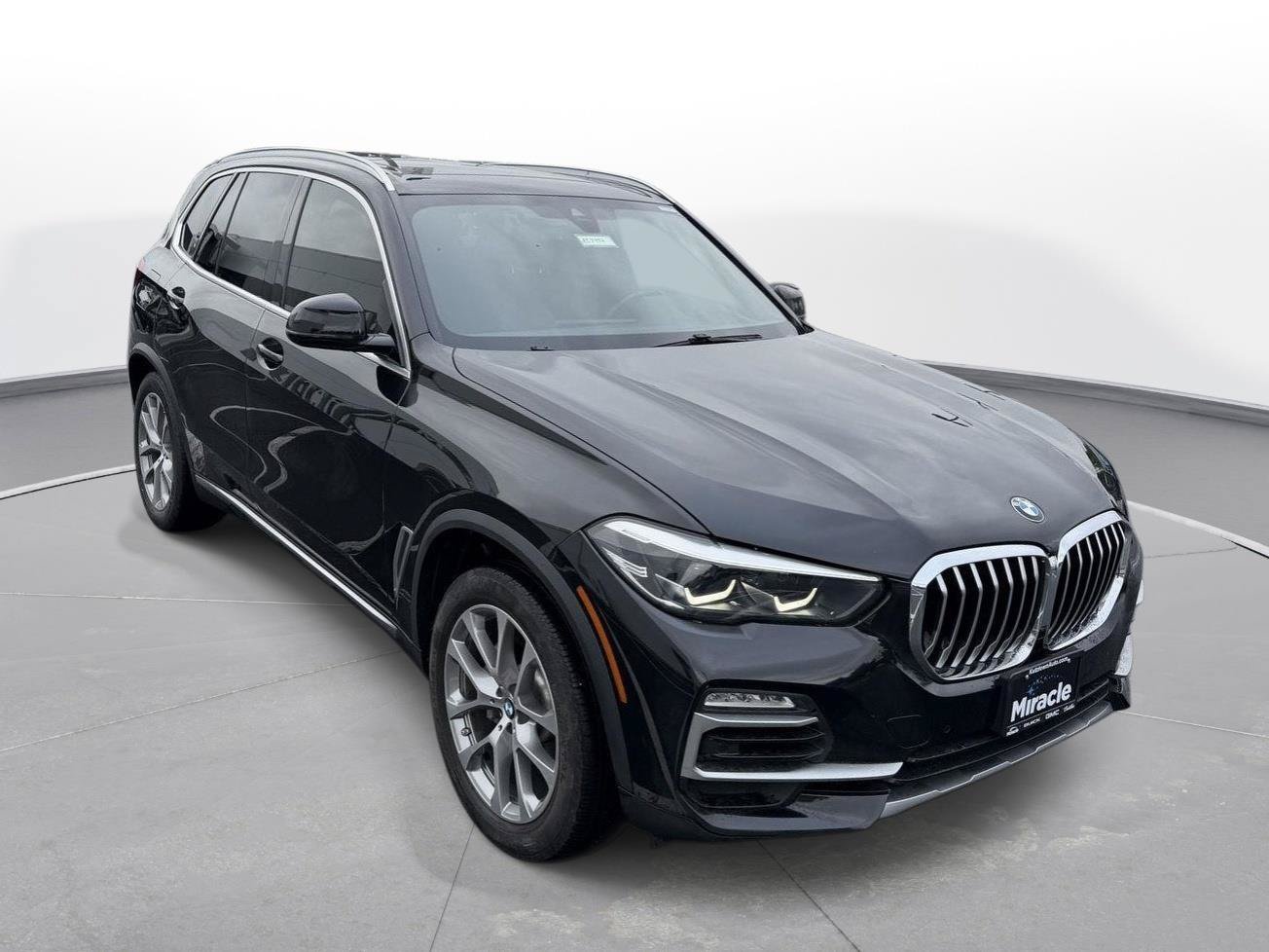 Used 2019 BMW X5 xDrive40i w/ Premium Package 2 AWD/4WD image 4