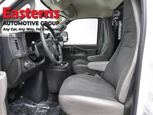 Used 2024 GMC Savana 2500 w/ Driver Convenience Package RWD image 14