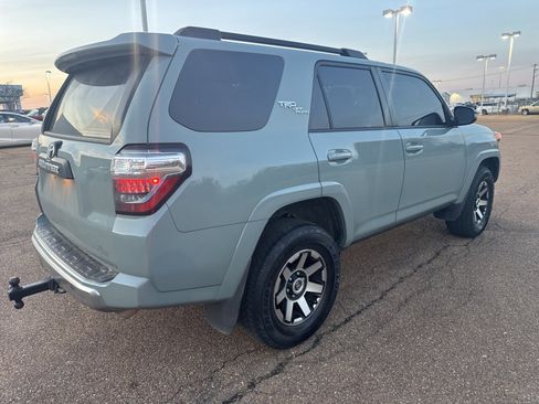Used 2023 Toyota 4Runner TRD Off-Road Premium w/ Moonroof Package image 7