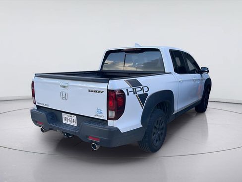 Used 2023 Honda Ridgeline RTL image 3