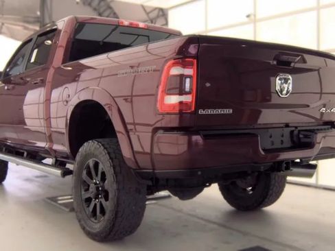 Used 2019 RAM 2500 Laramie AWD/4WD image 3