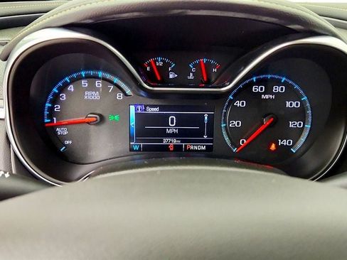 Used 2018 Chevrolet Impala LT FWD image 15