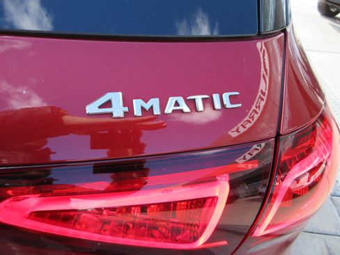 Used 2020 Mercedes-Benz GLE 350 4MATIC image 9